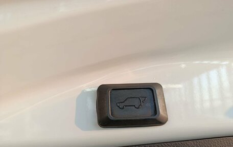 Toyota RAV4, 2015 год, 2 150 000 рублей, 16 фотография