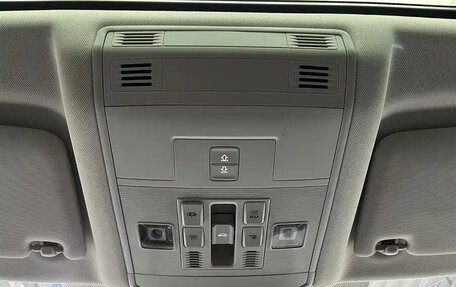 Volkswagen T-Roc I, 2022 год, 1 295 000 рублей, 12 фотография