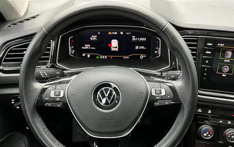 Volkswagen T-Roc I, 2022 год, 1 295 000 рублей, 8 фотография