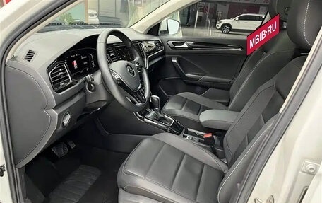 Volkswagen T-Roc I, 2022 год, 1 295 000 рублей, 14 фотография