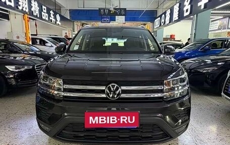 Volkswagen Tharu, 2022 год, 1 790 000 рублей, 2 фотография