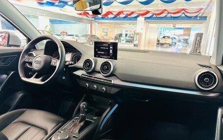 Audi Q2 I, 2023 год, 1 805 500 рублей, 8 фотография