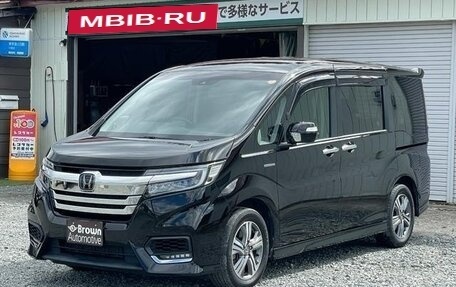 Honda Stepwgn IV, 2019 год, 1 680 000 рублей, 1 фотография