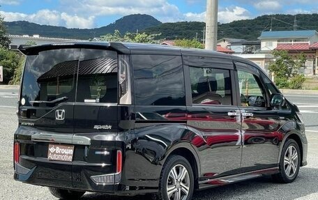 Honda Stepwgn IV, 2019 год, 1 680 000 рублей, 8 фотография