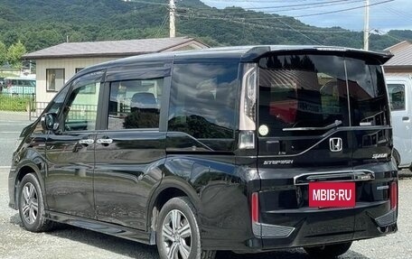 Honda Stepwgn IV, 2019 год, 1 680 000 рублей, 6 фотография