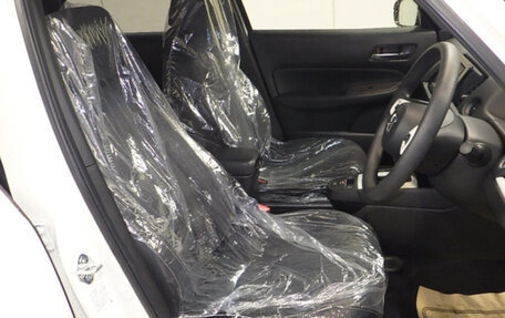 Honda Fit, 2021 год, 1 080 000 рублей, 6 фотография