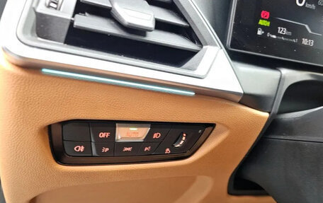 BMW 3 серия, 2024 год, 5 650 000 рублей, 13 фотография