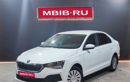 Skoda Rapid II, 2021 год, 1 550 000 рублей, 1 фотография