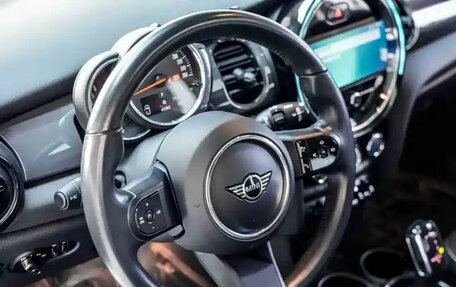 MINI Hatch, 2022 год, 2 100 000 рублей, 9 фотография