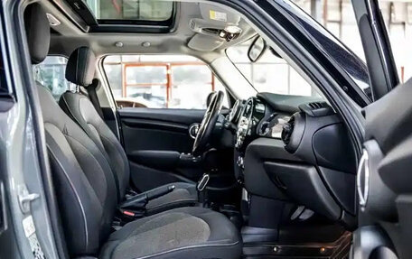 MINI Hatch, 2022 год, 2 100 000 рублей, 11 фотография