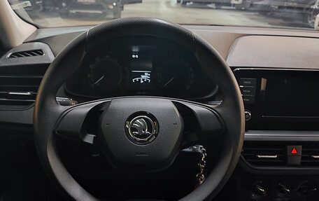 Skoda Rapid II, 2021 год, 1 550 000 рублей, 11 фотография