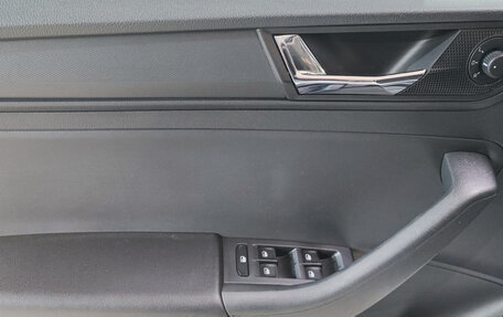 Skoda Rapid II, 2021 год, 1 550 000 рублей, 14 фотография