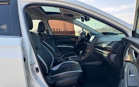 Subaru XV II, 2019 год, 2 200 000 рублей, 11 фотография