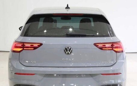 Volkswagen Golf VIII, 2022 год, 1 990 000 рублей, 5 фотография