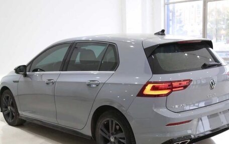 Volkswagen Golf VIII, 2022 год, 1 990 000 рублей, 6 фотография