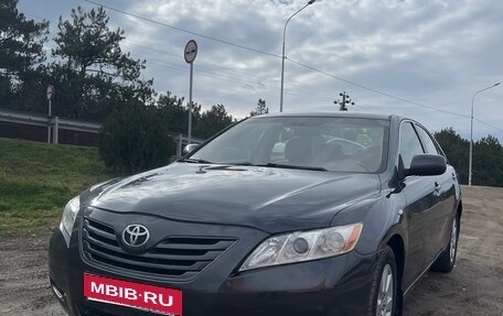 Toyota Camry, 2008 год, 1 050 000 рублей, 2 фотография