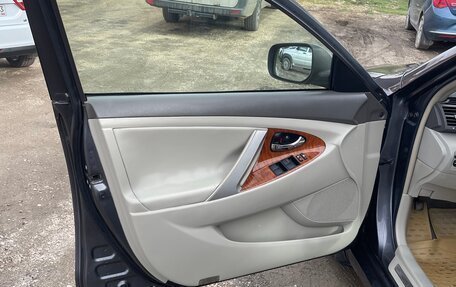 Toyota Camry, 2008 год, 1 050 000 рублей, 26 фотография