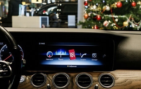 Mercedes-Benz E-Класс, 2018 год, 3 100 000 рублей, 19 фотография