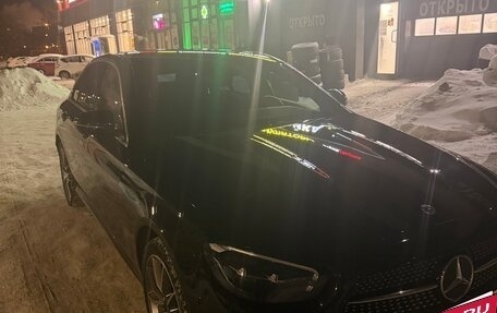 Mercedes-Benz E-Класс, 2022 год, 4 500 000 рублей, 3 фотография