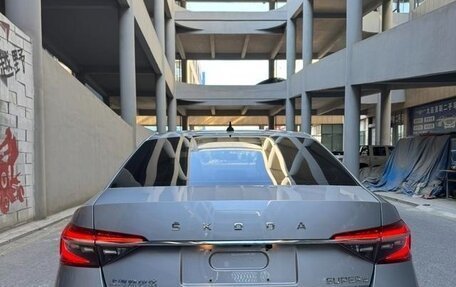 Skoda Superb III рестайлинг, 2022 год, 1 970 000 рублей, 5 фотография