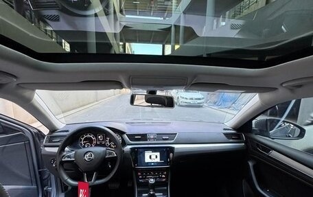 Skoda Superb III рестайлинг, 2022 год, 1 970 000 рублей, 11 фотография