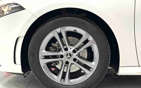 Mercedes-Benz A-Класс, 2023 год, 1 700 000 рублей, 4 фотография