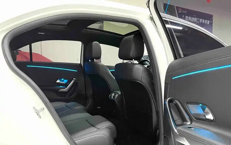 Mercedes-Benz A-Класс, 2023 год, 1 700 000 рублей, 14 фотография