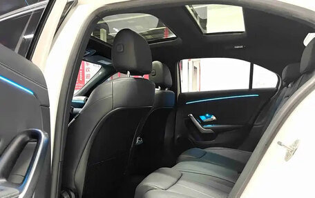 Mercedes-Benz A-Класс, 2023 год, 1 700 000 рублей, 13 фотография