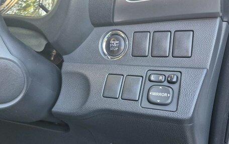 Subaru Trezia, 2011 год, 900 000 рублей, 10 фотография