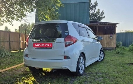 Subaru Trezia, 2011 год, 900 000 рублей, 5 фотография