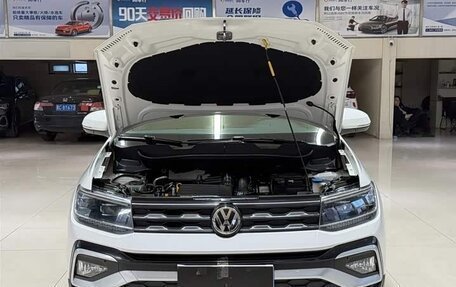 Volkswagen T-Cross I, 2023 год, 1 600 000 рублей, 3 фотография