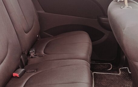 Mazda Biante, 2011 год, 1 320 000 рублей, 12 фотография