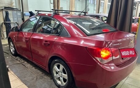 Chevrolet Cruze II, 2010 год, 599 000 рублей, 10 фотография
