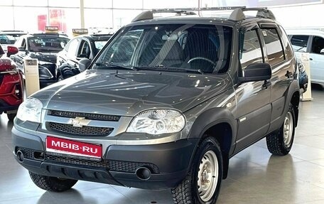 Chevrolet Niva I рестайлинг, 2013 год, 490 000 рублей, 1 фотография