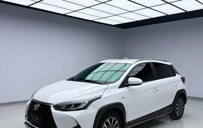 Toyota Yaris XP150 рестайлинг, 2022 год, 1 250 000 рублей, 1 фотография