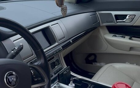 Jaguar XF I рестайлинг, 2014 год, 1 950 000 рублей, 6 фотография