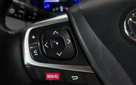 Toyota Camry, 2017 год, 1 800 000 рублей, 22 фотография