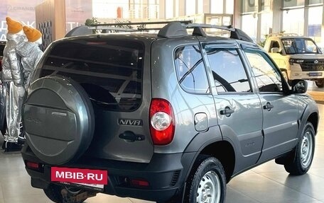 Chevrolet Niva I рестайлинг, 2013 год, 490 000 рублей, 4 фотография