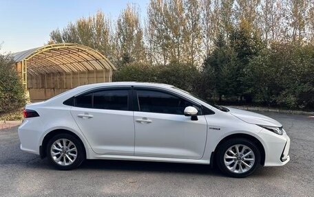 Toyota Corolla, 2022 год, 1 640 000 рублей, 6 фотография