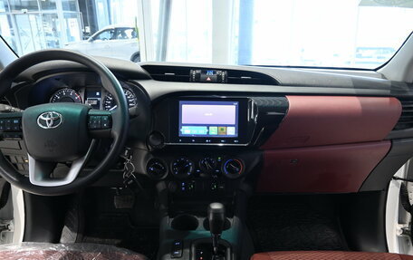 Toyota Hilux VIII, 2025 год, 7 350 000 рублей, 7 фотография