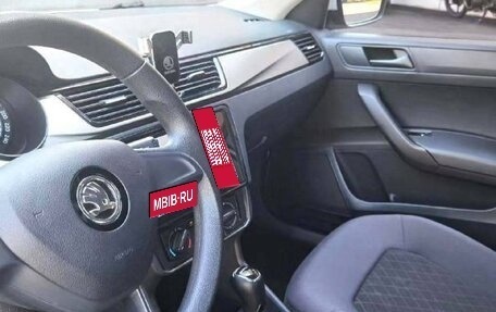 Skoda Rapid II, 2021 год, 1 200 000 рублей, 5 фотография