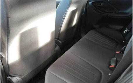 Toyota Yaris, 2022 год, 1 100 000 рублей, 23 фотография