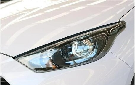 Toyota Yaris, 2022 год, 1 100 000 рублей, 28 фотография