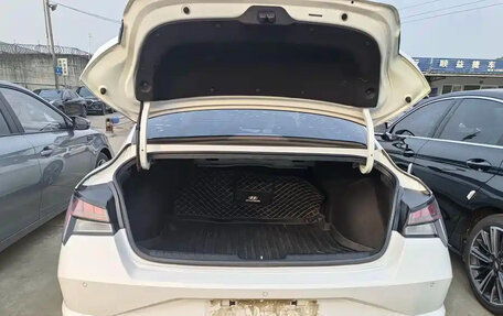 Hyundai Elantra, 2022 год, 1 250 888 рублей, 11 фотография