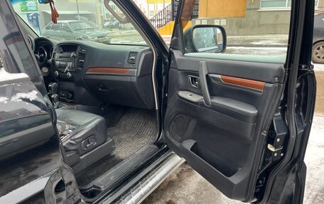 Mitsubishi Pajero IV, 2007 год, 1 150 000 рублей, 10 фотография