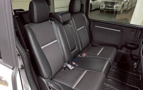 Honda Stepwgn IV, 2017 год, 1 690 000 рублей, 7 фотография