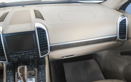 Porsche Cayenne III, 2011 год, 3 199 000 рублей, 15 фотография