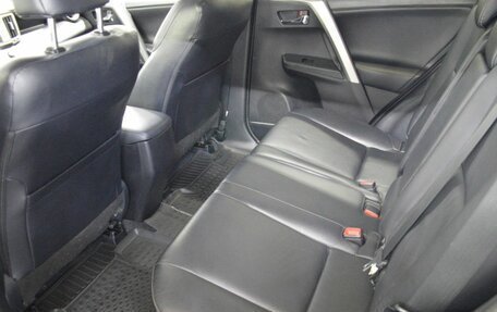 Toyota RAV4, 2014 год, 1 890 000 рублей, 11 фотография