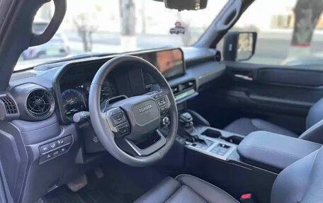 Toyota Land Cruiser Prado, 2025 год, 8 000 000 рублей, 14 фотография