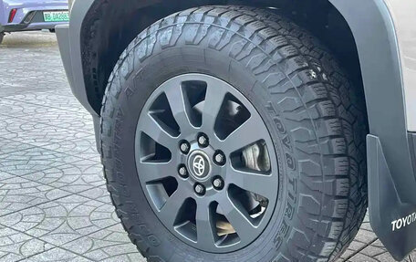 Toyota Land Cruiser Prado, 2025 год, 8 000 000 рублей, 32 фотография